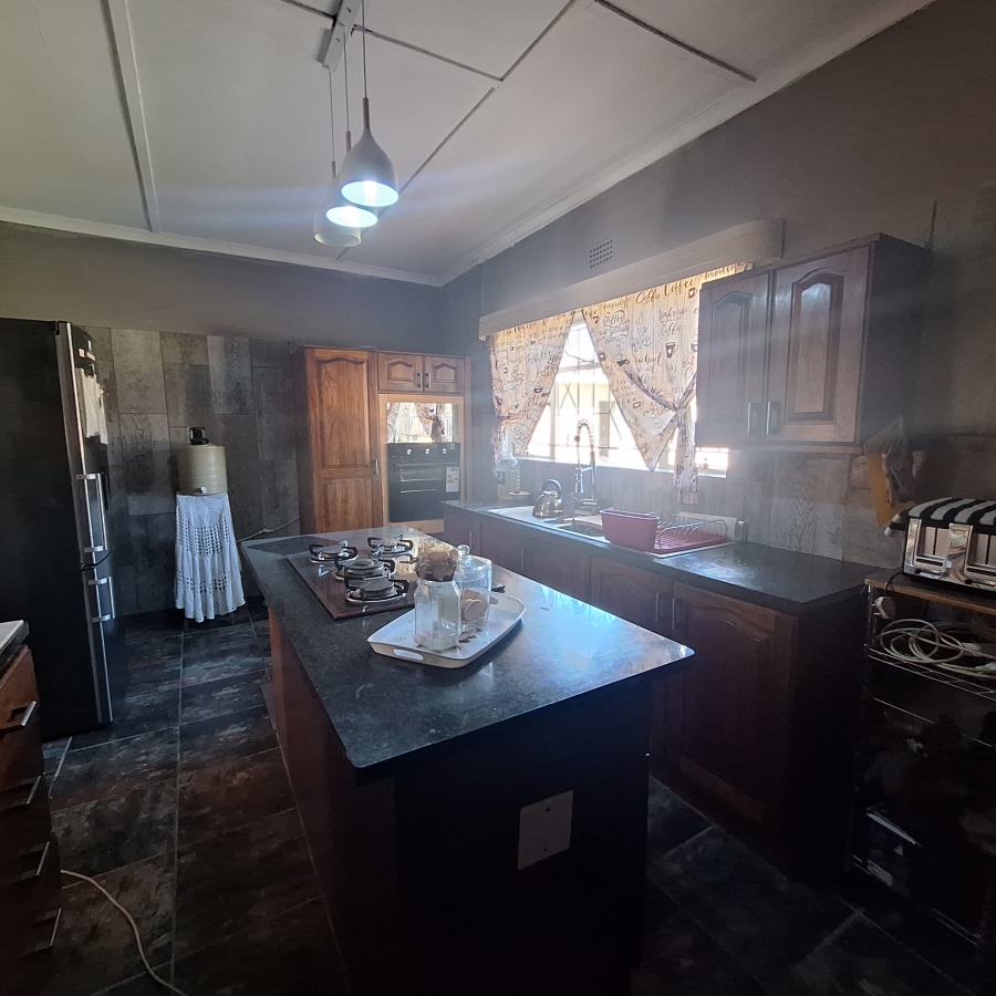 4 Bedroom Property for Sale in Villiers Free State